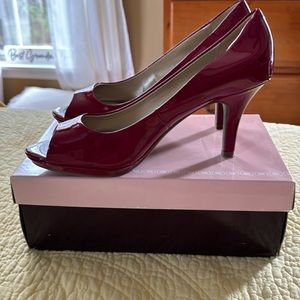 Red peep hole pumps with small platform